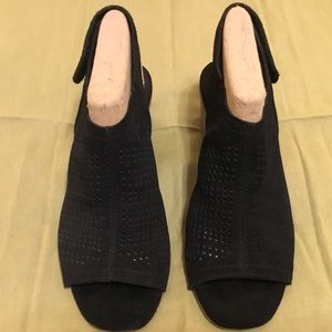 Sonoma Black Open Toe Booties